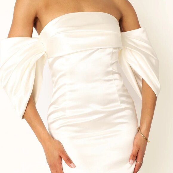 Petal & Pup Cream Satin Dress - Picture 7 of 8